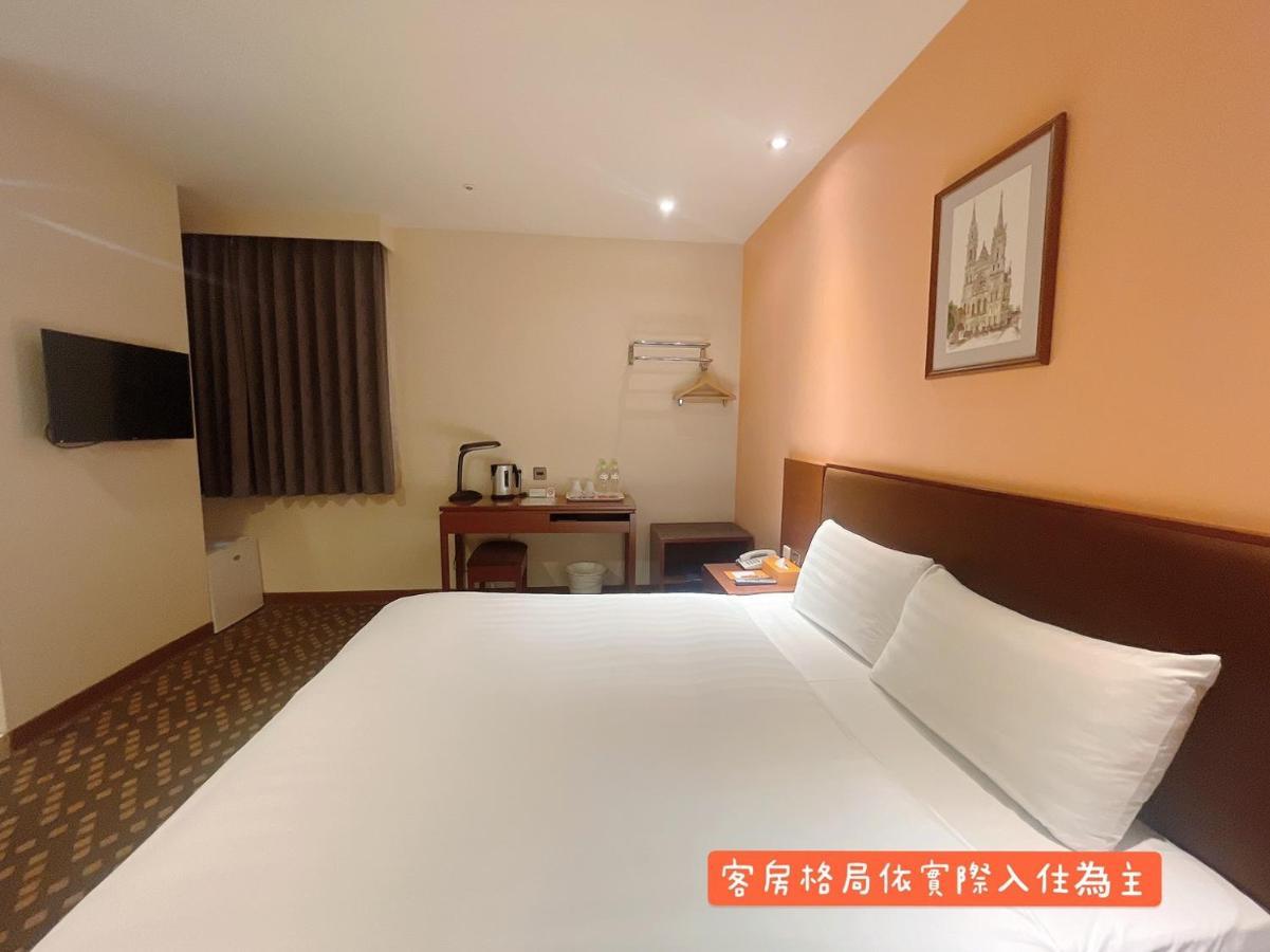 Orange Hotel - Park, 台中市 エクステリア 写真